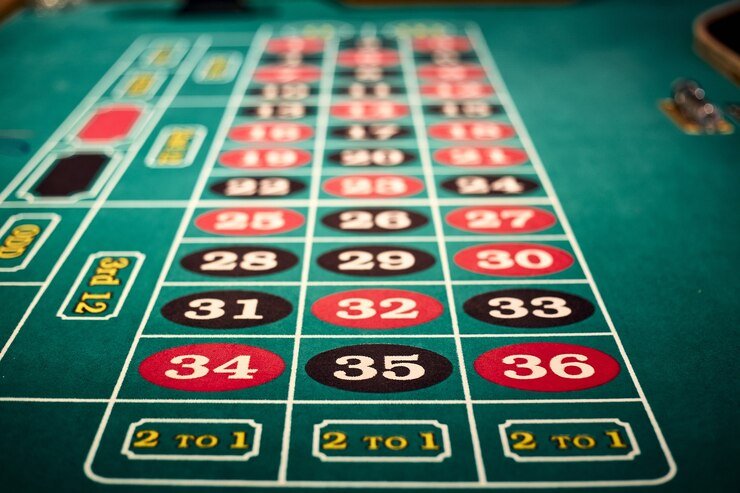 Close-up view of Ikan Jackpot game cards and betting interface on dapurbet platform